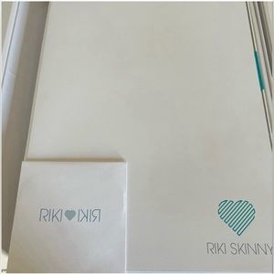 Riki Makeup mirror BRAND NEW!!!!!!!!!!!!!!!!!